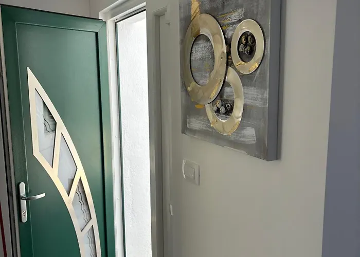 Centar 103 * Šibenik